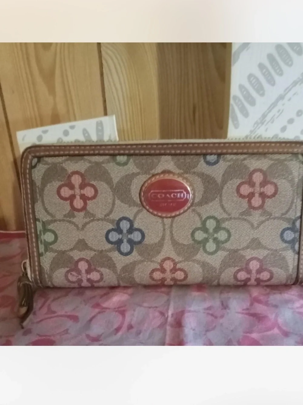 💐 COACH PEYTON ZIP AROUND WALLET 💐
